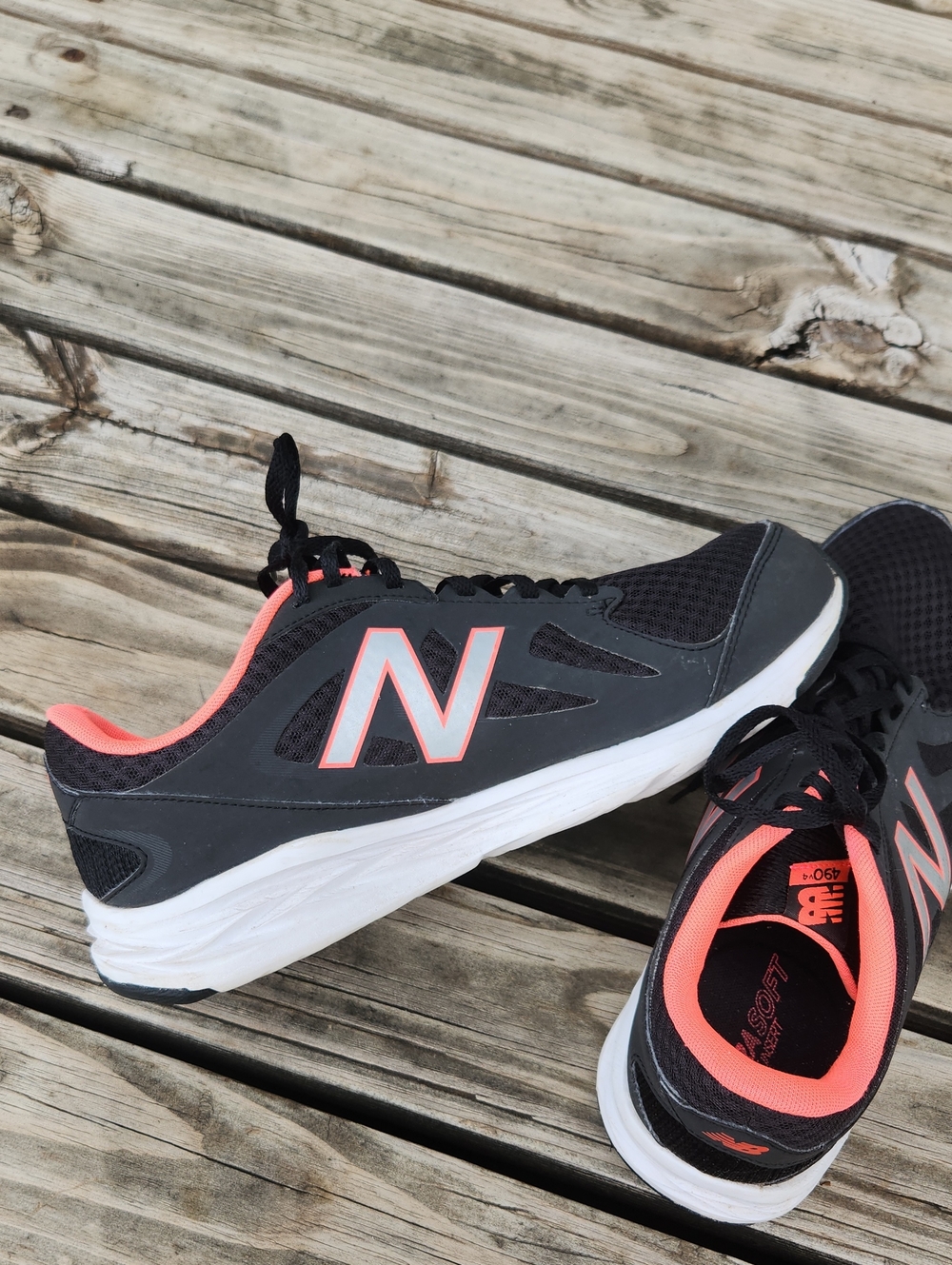 New Balance 490 V4 Black Pink Tennis Shoe Running Walking Workout Speed Ride 11 - Picture 8 of 8